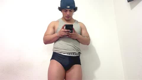 Snapshot of toji_x3 chatting on March 2026 03:54:01 AM Toji online show from March 2026 03:54:01 AM