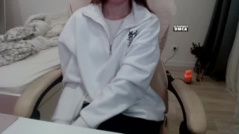 Snapshot of token___ chatting on February 2025 08:52:02 PM Arina online show from February 2025 08:52:02 PM