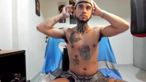 Snapshot of tokio_master chatting on December 2025 04:09:01 AM Tokyo Master online show from December 2025 04:09:01 AM