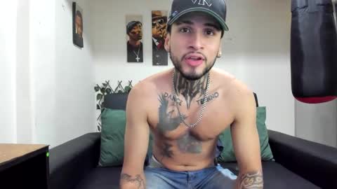 Snapshot of tokio_master chatting on January 2026 11:41:02 PM Tokyo Master online show from January 2026 11:41:02 PM