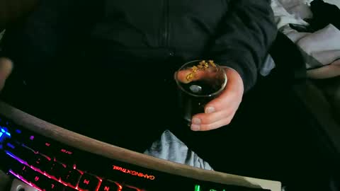 tolon408472 online show from February 2025 03:32:02 PM