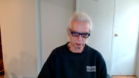tom112292014 online show from December 2024 03:13:01 PM
