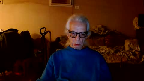 tom112292014 online show from November 2025 02:33:01 AM