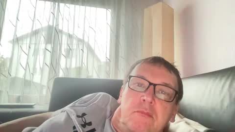 Tom online show from March 2026 07:47:01 AM