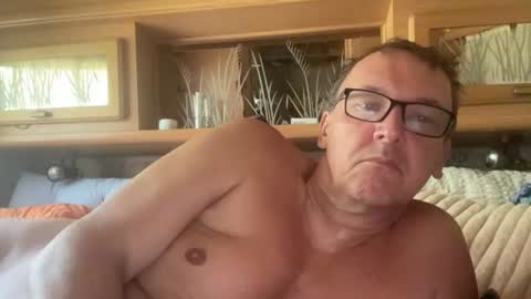 Tom online show from June 2026 09:25:01 AM