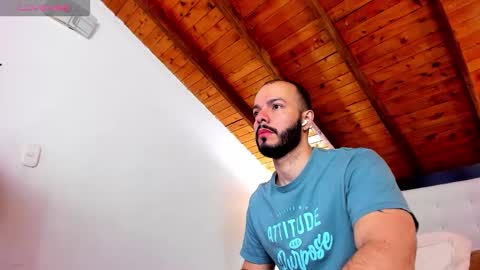   online show from December 2025 12:32:01 PM