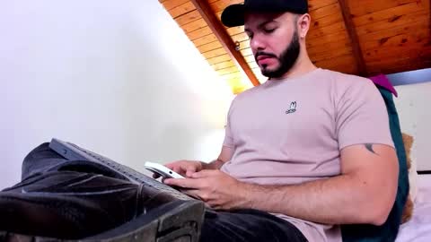   online show from January 2026 12:43:01 PM