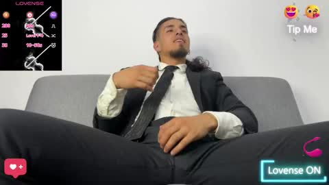 TOM online show from November 2025 04:37:02 AM