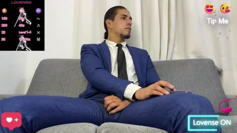 Snapshot of tom_blunt96 chatting on February 2026 08:12:02 AM TOM online show from February 2026 08:12:02 AM