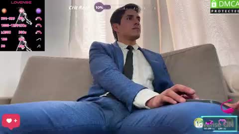 Snapshot of tom_blunt96 chatting on July 2026 06:13:01 PM TOM online show from July 2026 06:13:01 PM