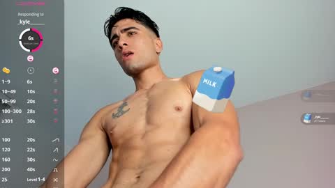 Snapshot of tom_walton chatting on December 2024 05:09:01 PM tom online show from December 2024 05:09:01 PM