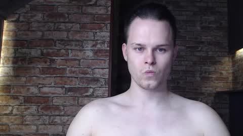 Tom online show from November 2025 12:59:01 PM