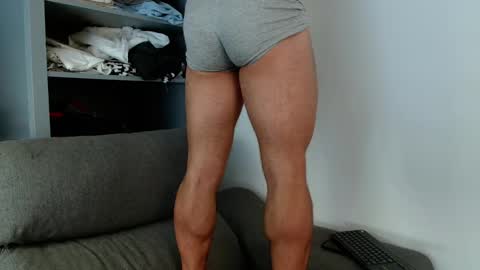 Snapshot of tomasmv chatting on February 2025 11:10:02 AM ONLYFANS50 OFF TODAY online show from February 2025 11:10:02 AM