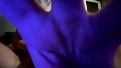 Snapshot of tomaz33 chatting on December 2024 04:38:02 PM tomaz33 online show from December 2024 04:38:02 PM