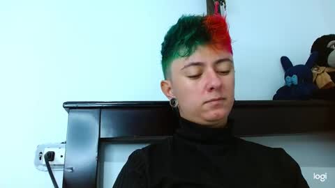 Blue online show from February 2025 08:33:02 PM