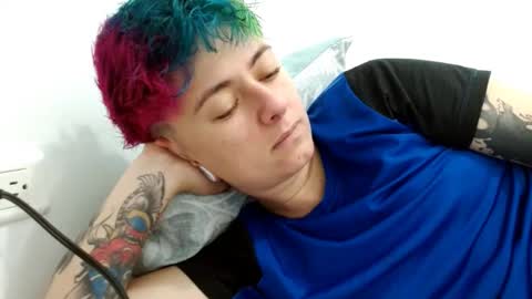 Blue online show from October 2025 05:25:01 PM