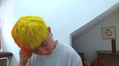 Blue online show from December 2025 03:08:02 PM