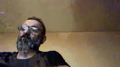 tomcop11111 online show from November 2025 04:58:02 AM