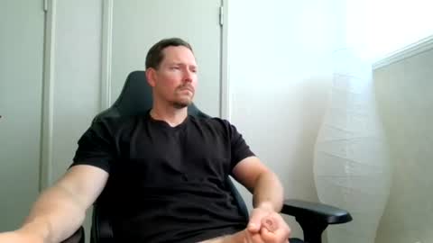 Snapshot of tomfin95 chatting on July 2026 09:56:02 AM tomfin95 online show from July 2026 09:56:02 AM