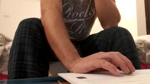 tomgas02 online show from February 2026 01:53:02 AM