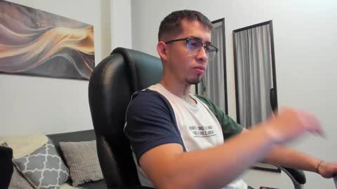 Tomas online show from March 2026 03:53:02 AM