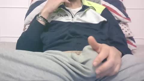 tommaso9046 online show from January 2025 05:37:02 PM