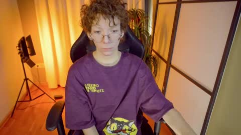 Tommie online show from February 2025 05:19:02 AM