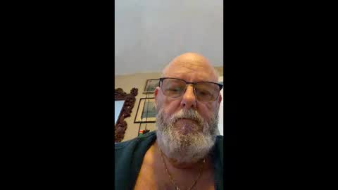 Tommie online show from December 2025 12:33:02 PM