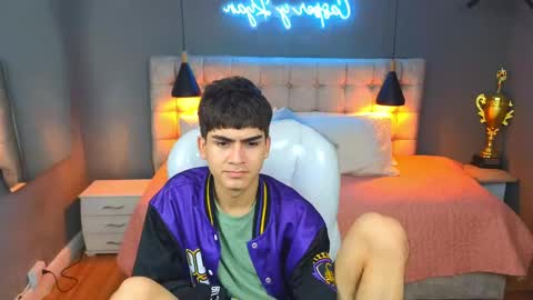 Tommy  online show from March 2025 06:50:02 AM