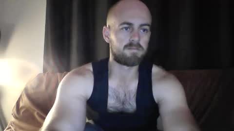 tommy5173 online show from December 2024 09:41:01 AM