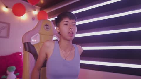 Blue  online show from February 2025 03:32:02 PM