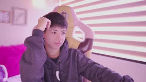 Blue  online show from March 2026 02:24:01 PM