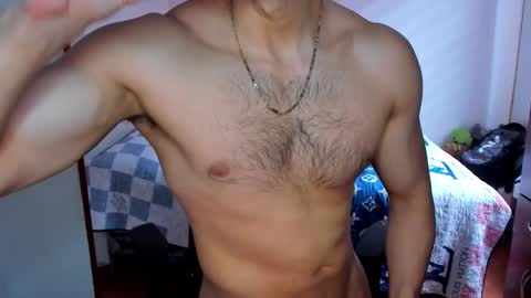 Twitter BreddTommy IG tommy bredd online show from October 2025 05:12:02 PM