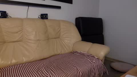 Snapshot of tommy_burnzzz chatting on December 2024 09:14:01 AM tommy burnzzz online show from December 2024 09:14:01 AM