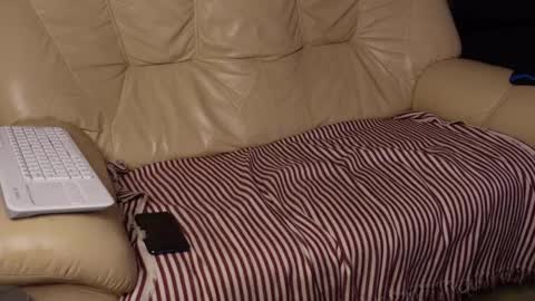 Snapshot of tommy_burnzzz chatting on December 2024 04:22:02 AM tommy burnzzz online show from December 2024 04:22:02 AM