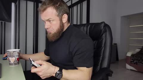 Snapshot of tommy_burnzzz chatting on March 2025 09:00:01 AM tommy burnzzz online show from March 2025 09:00:01 AM