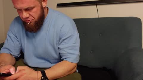 Snapshot of tommy_burnzzz chatting on March 2025 05:28:01 PM tommy burnzzz online show from March 2025 05:28:01 PM