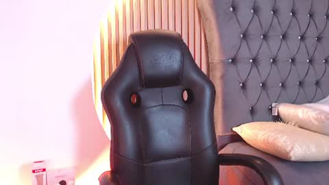 Snapshot of tommy_claks chatting on August 2026 07:57:02 PM Tommy online show from August 2026 07:57:02 PM