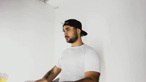 tommy_sccott online show from October 2025 11:04:02 PM