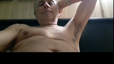 Snapshot of tommylecock chatting on February 2025 10:25:02 AM tommylecock online show from February 2025 10:25:02 AM