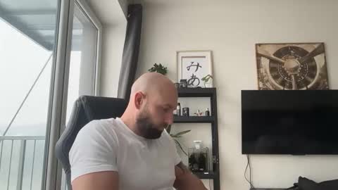 Thomas Fit online show from November 2025 08:25:01 AM