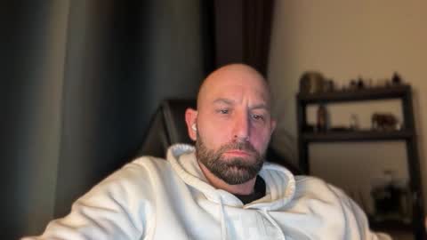 Thomas Fit online show from March 2026 10:02:02 PM