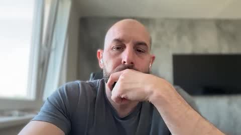 Thomas Fit online show from May 2026 07:04:01 AM