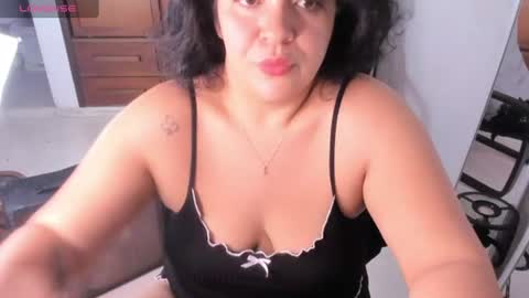 Snapshot of ton_amourrx chatting on July 2026 10:55:01 AM lady blue online show from July 2026 10:55:01 AM