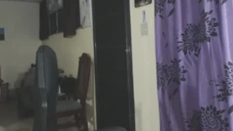 Antonio online show from November 2025 02:10:01 AM