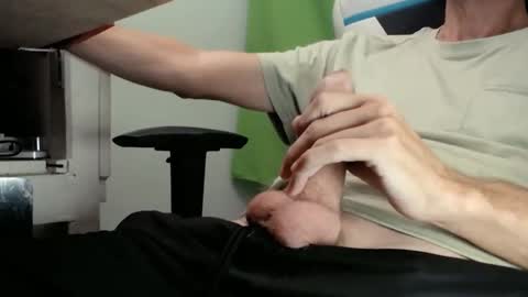 Snapshot of tontin69 chatting on February 2025 03:23:02 AM tontin69 online show from February 2025 03:23:02 AM