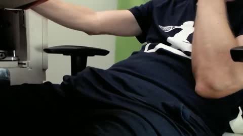 Snapshot of tontin69 chatting on February 2025 02:00:01 PM tontin69 online show from February 2025 02:00:01 PM