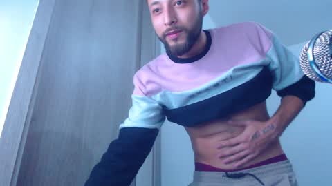 Snapshot of tony__ribas chatting on January 2025 04:13:01 AM Tony Ribas. online show from January 2025 04:13:01 AM