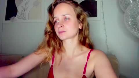 Snapshot of tony_and_alice chatting on October 2025 06:42:02 PM Tony and Alice online show from October 2025 06:42:02 PM