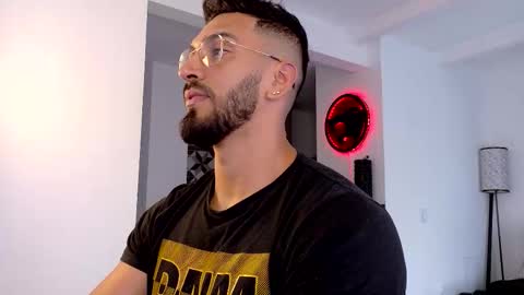 tony muscle1 online show from January 2026 09:38:02 PM